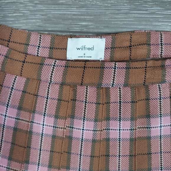 Wilfred (Aritzia) size 6 - Picture 4 of 8
